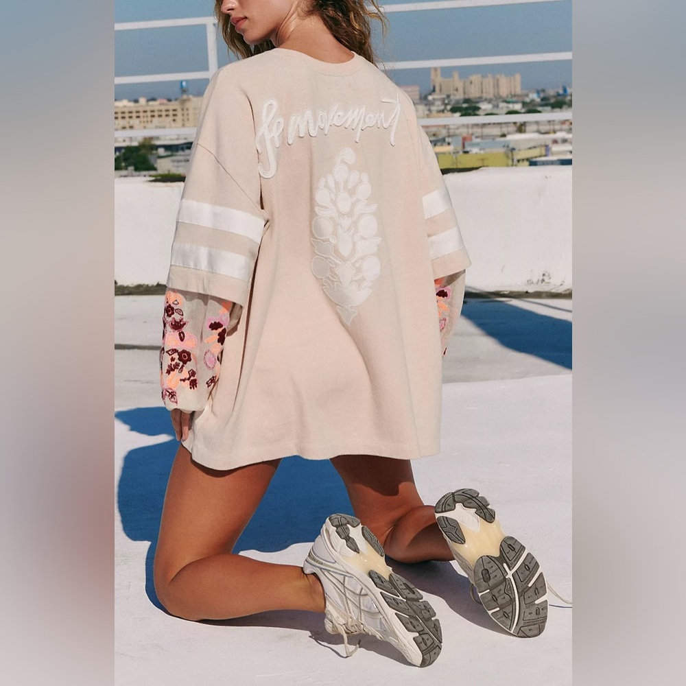 NWOT Rare Free People Movement On The Fly Layer Cappuccino Combo